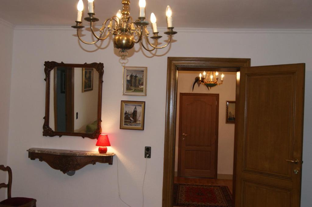 Chateau Neufays Theux Pokoj fotografie